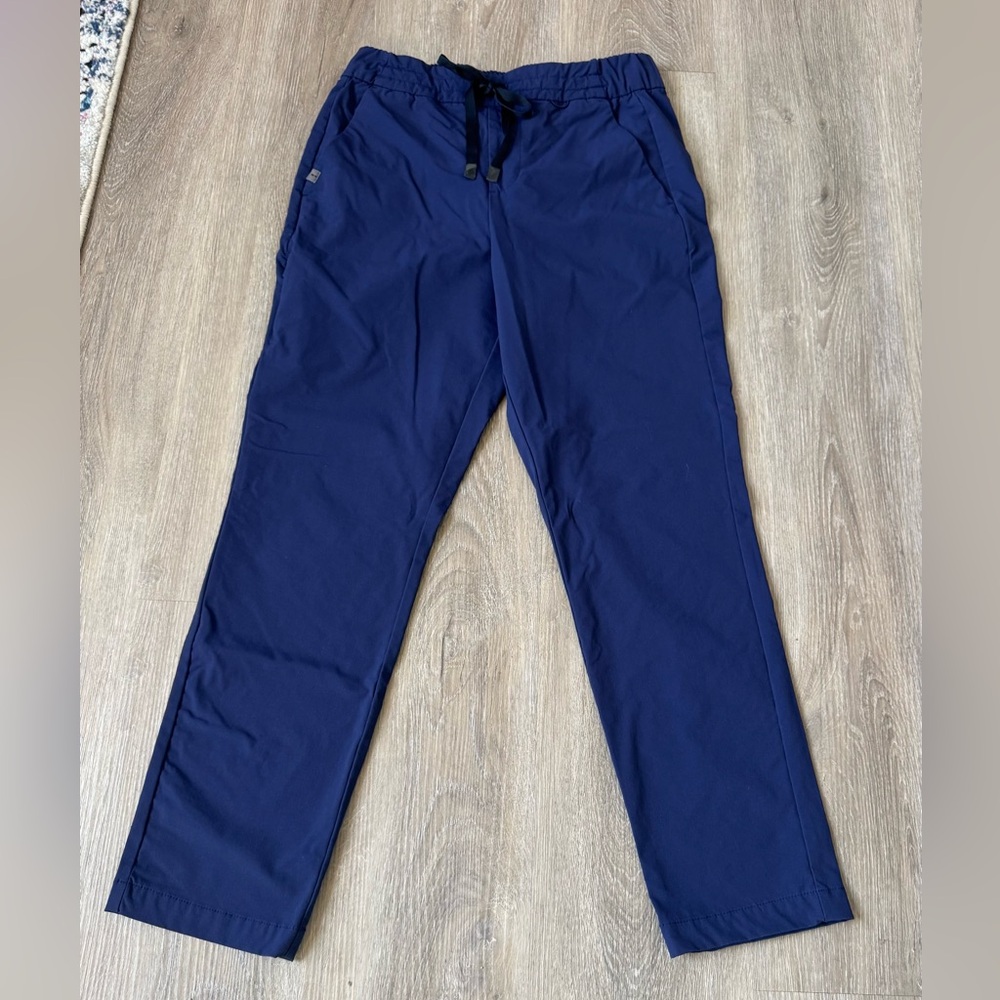 Figs Professional Women’s Navy Scrub Bottoms - Sz Small Petite